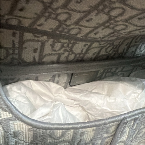 BEAUTIFUL CHRISTIAN DIOR Saddle Bag. As new. Just to serious buyers. - Picture 10 of 14